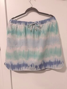 Chico's Zenergy Soft Tie-Dye Skirt in Blue and Mint